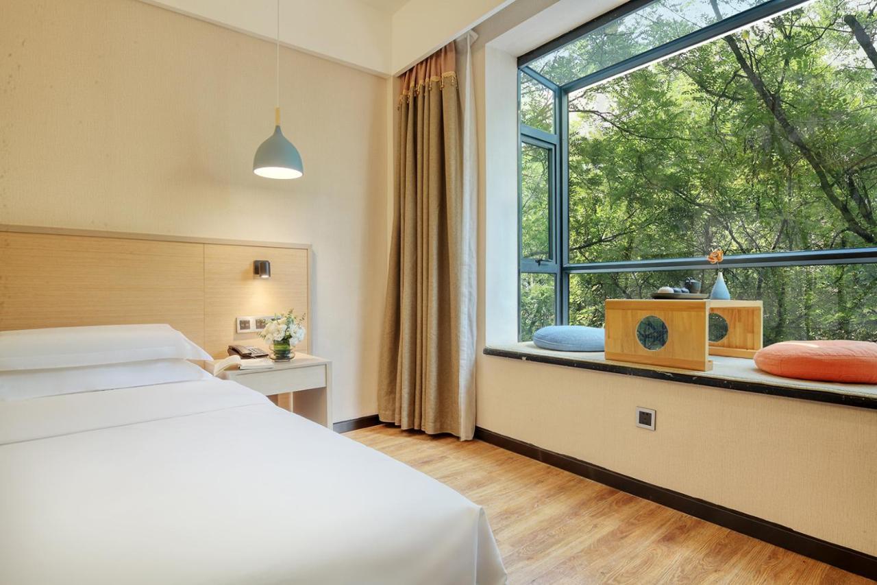 Wing Hotel Guilin- Pedestrian Street מראה חיצוני תמונה